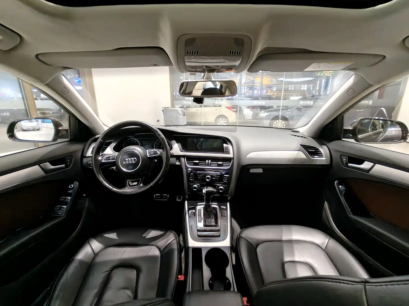 Audi A4L 2015 35 TFSI Auto Standard фото 10