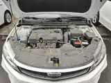 Фото 20 - Geely Vision