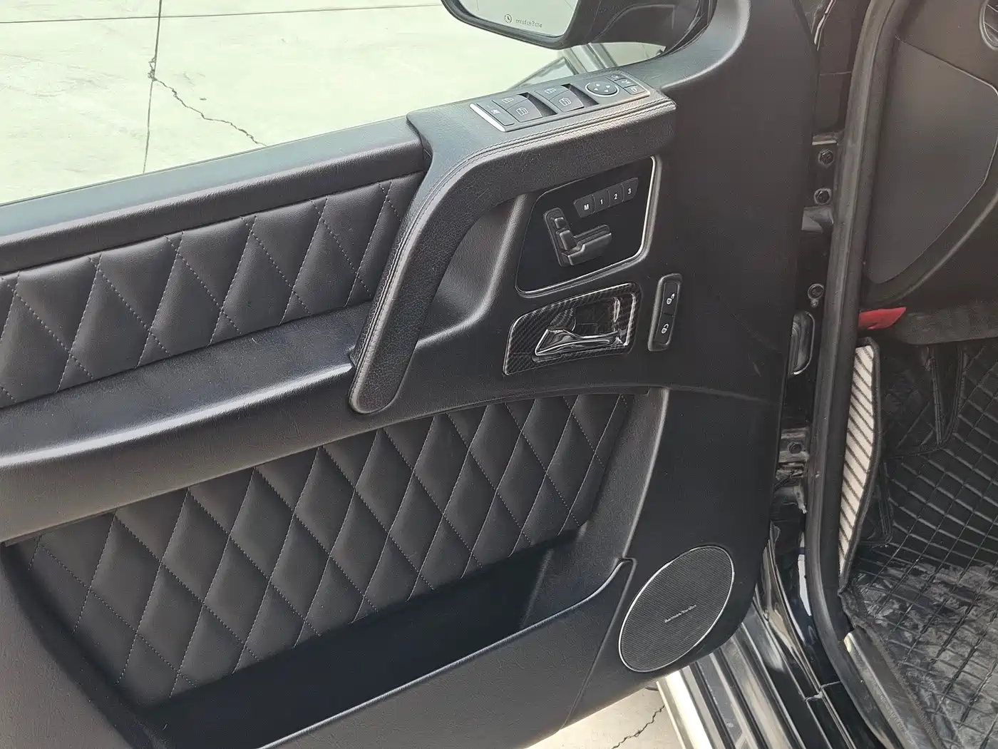 Mercedes-Benz G-Class 2017 G 500 Excellence фото 13
