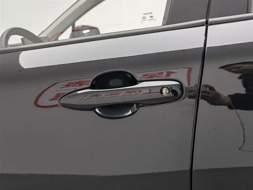 Toyota Frontlander 2024 2.0L CVT Elite Edition фото 18