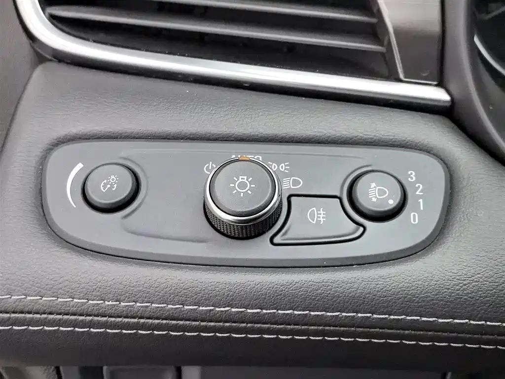 Buick LaCrosse 2021 552T Luxury Edition фото 21