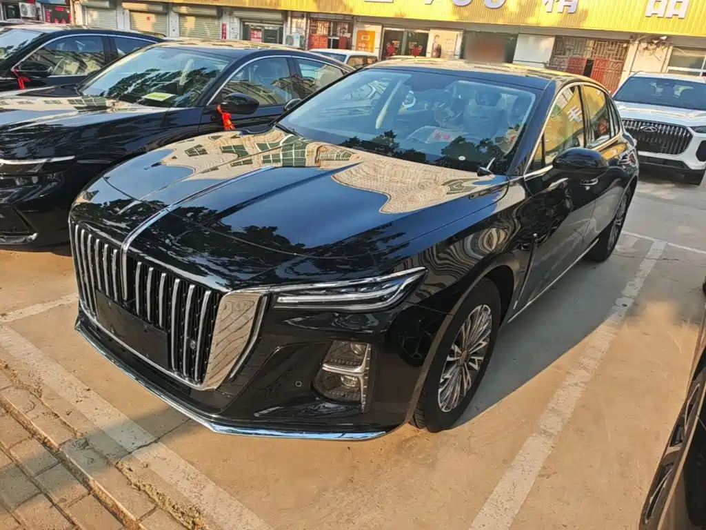 Hongqi H5 2025 1.5T DCT Flag Rhythm 500,000 Units Memorial Edition
