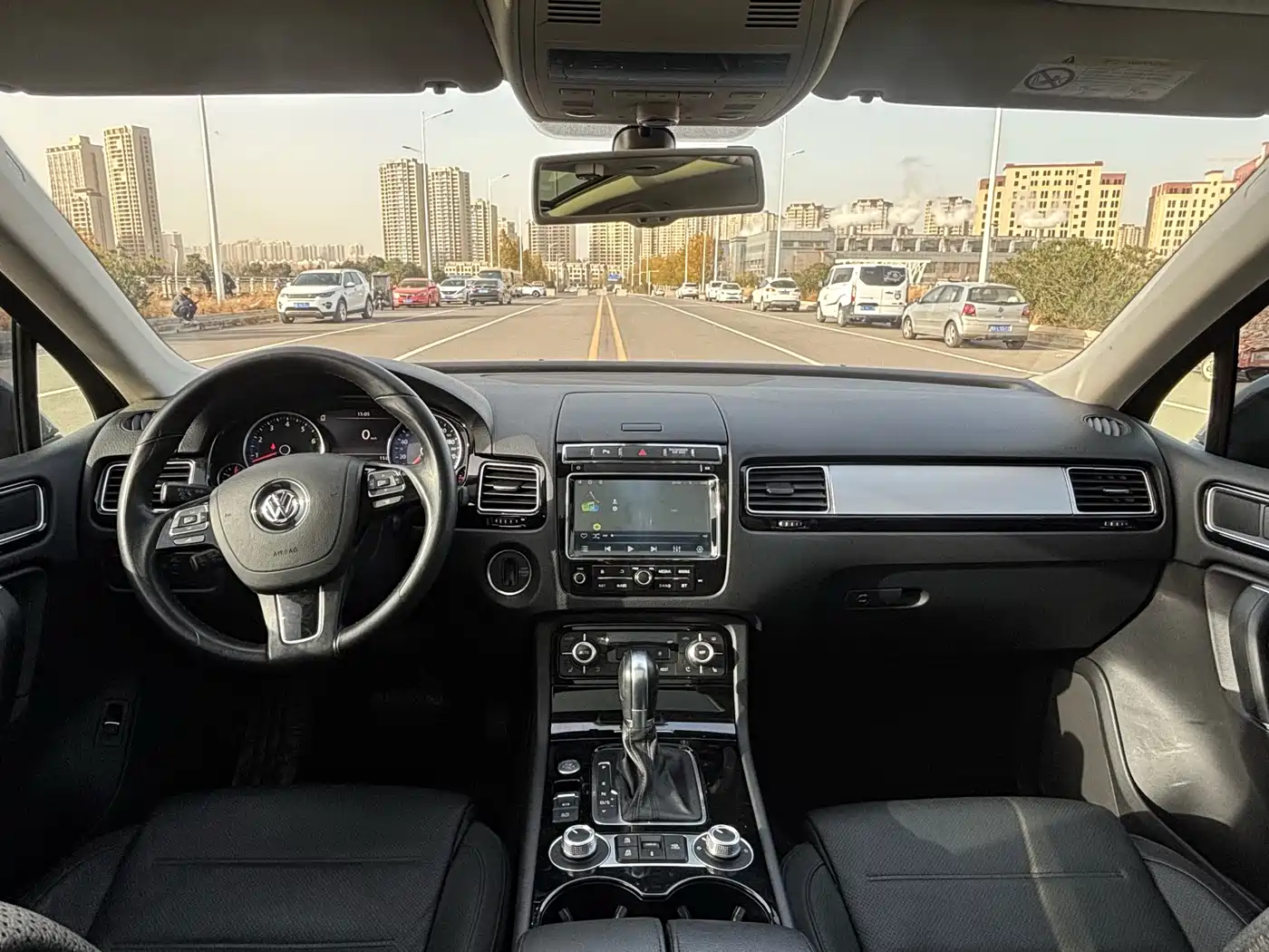 Volkswagen Touareg 2016 3.0TSI High Configuration фото 14