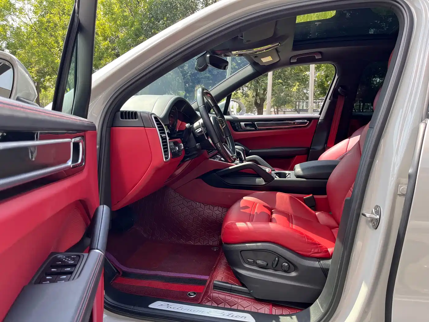 Фото 9 - Porsche Cayenne