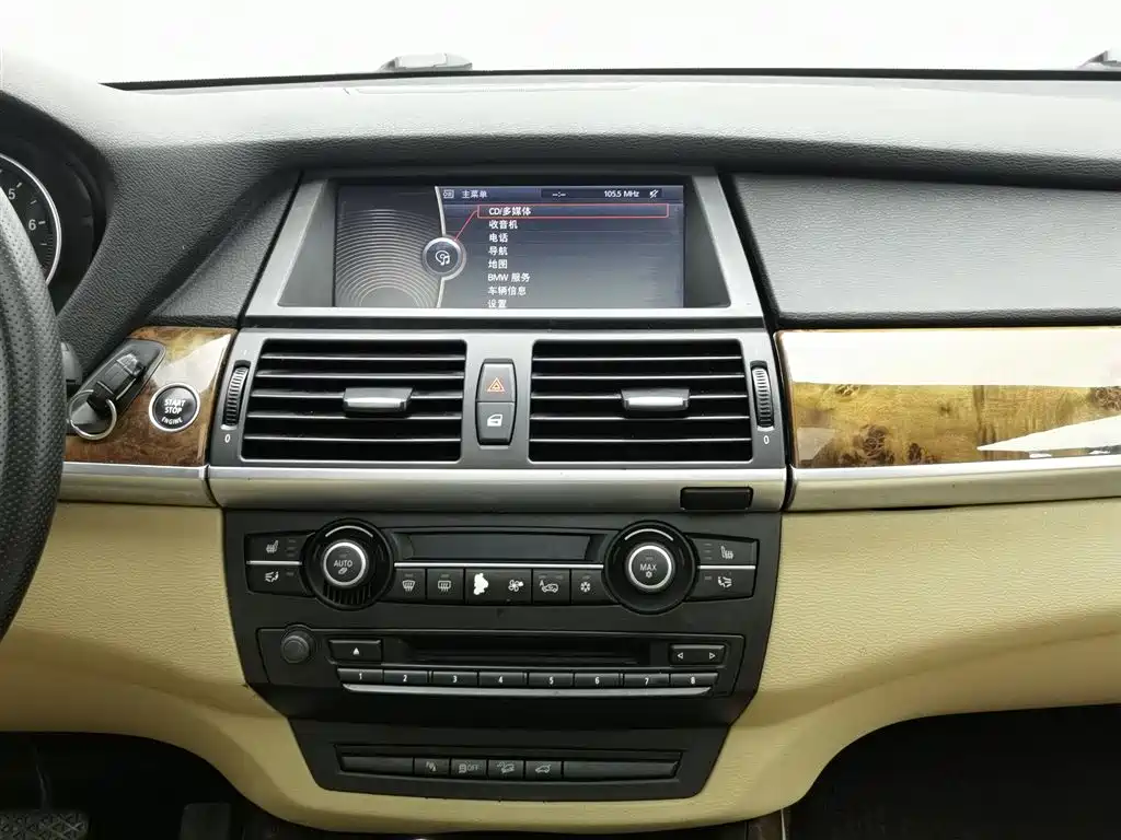 BMW X5 (Import) 2013 xDrive35i Leading фото 12