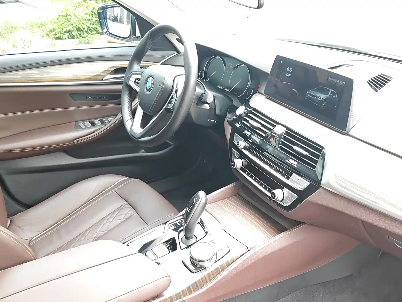 Фото 20 - BMW 5 Series