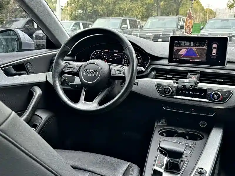Audi A5 (Import) 2019 Sportback 45 TFSI Fashion фото 5