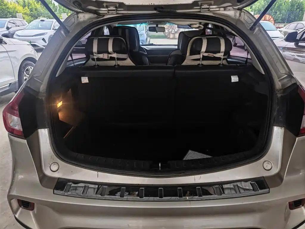 Geely Vision X3 2017 2017 1.5L Manual Elite