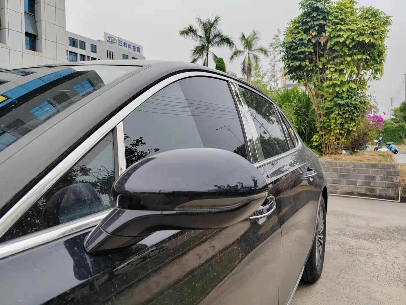 Hongqi H5 2023 2.0T Auto Smart Connect Flag Enjoy фото 4