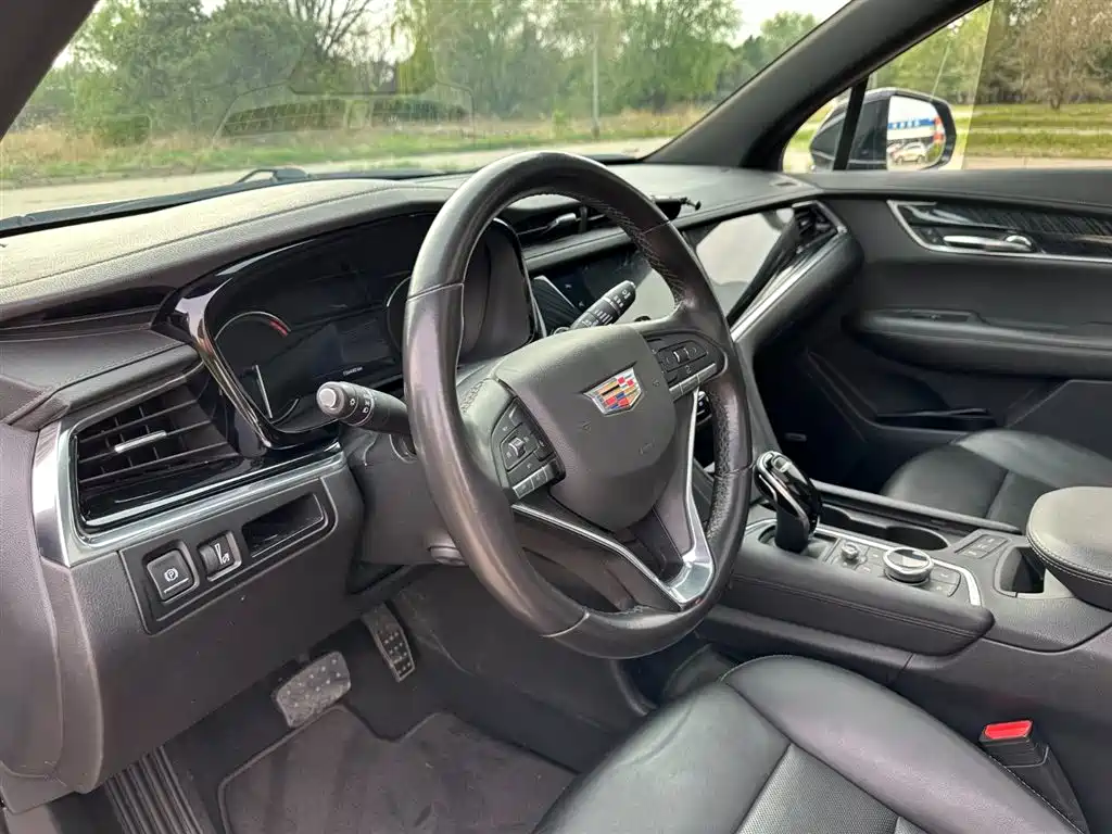 Cadillac XT6 2020 28T 6-Seater 4WD Luxury Model фото 14