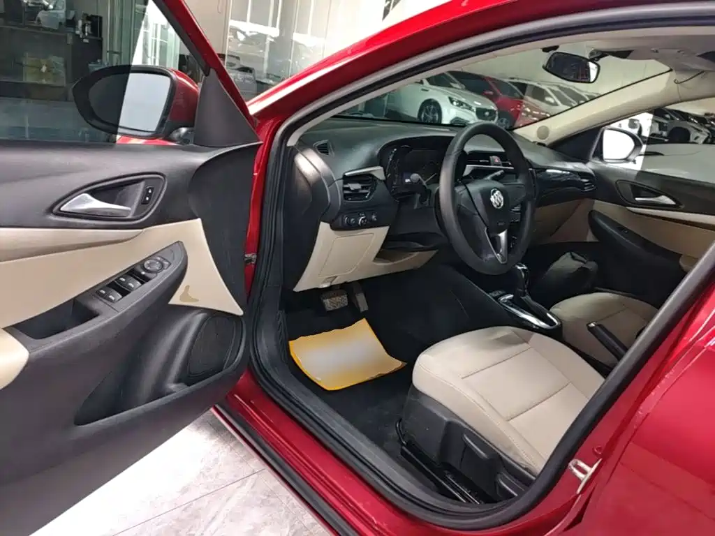 Фото 16 - Buick Excelle