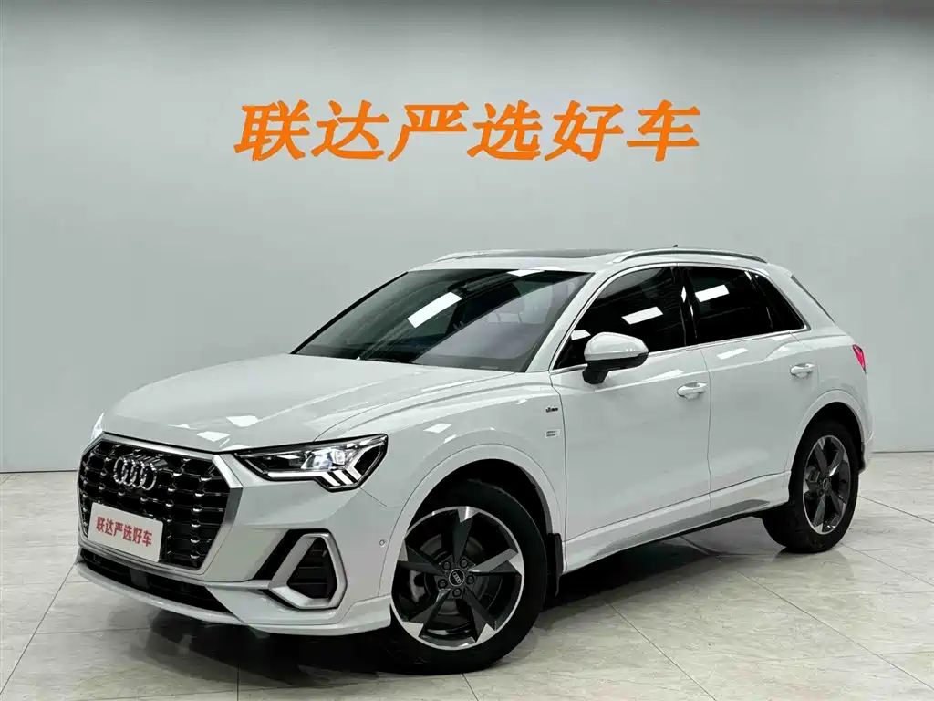 Audi Q3 2023 35 TFSI Fashion Dynamic (1.4T)