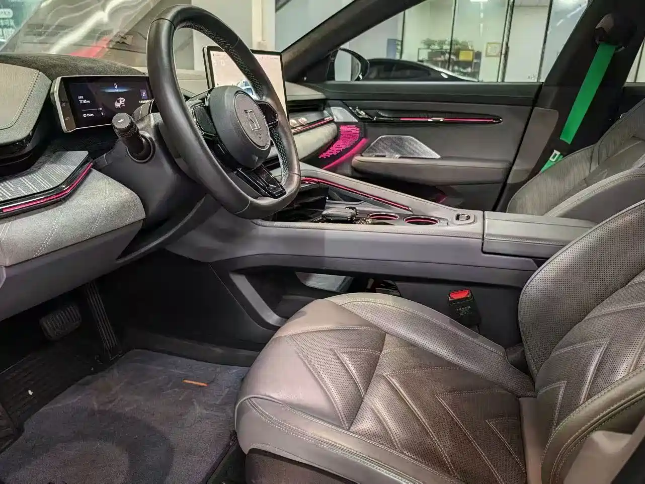 ZEEKR EXTREME KRYPTON 001