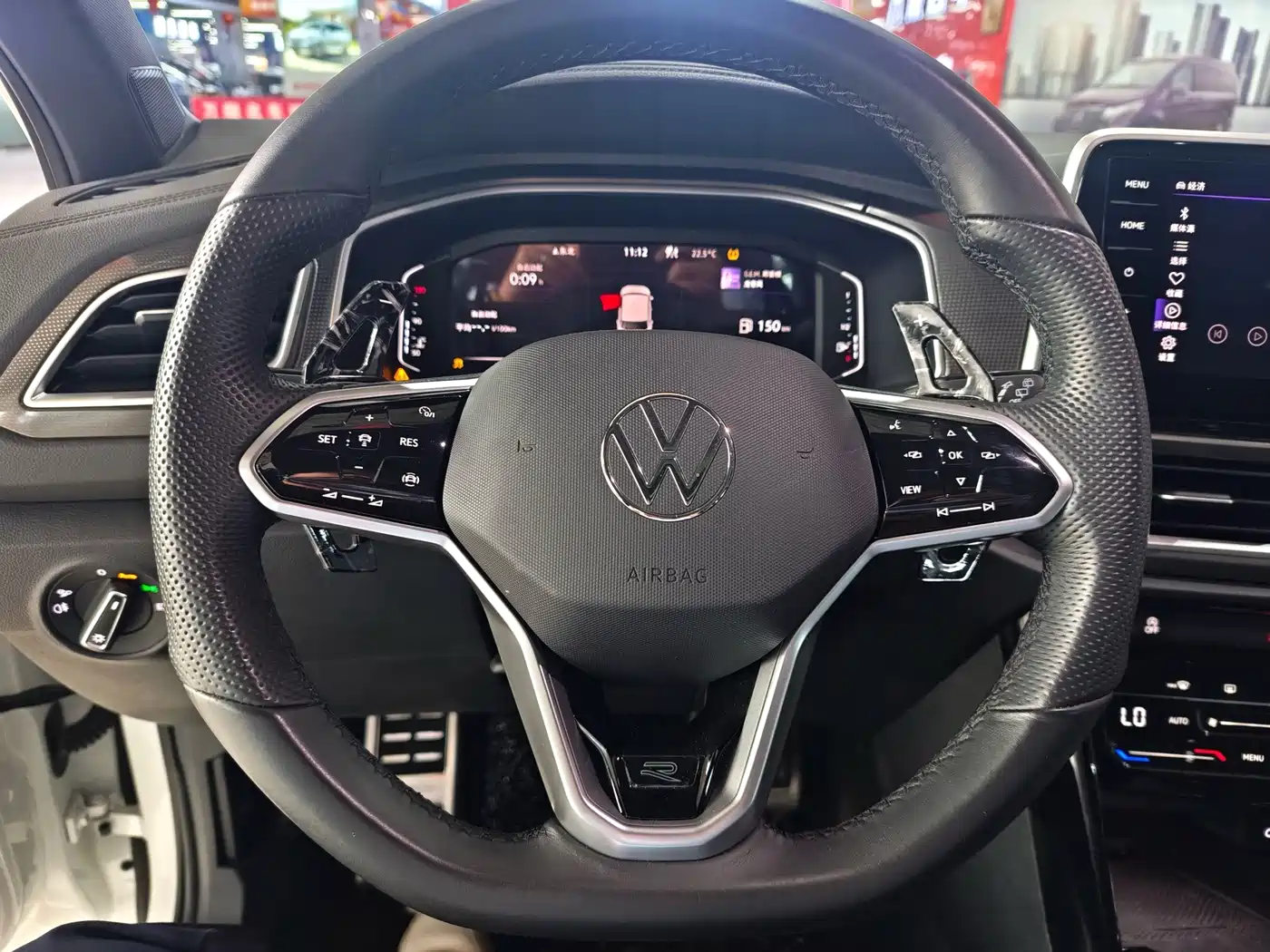 Volkswagen T-Roc, миниатюра 8