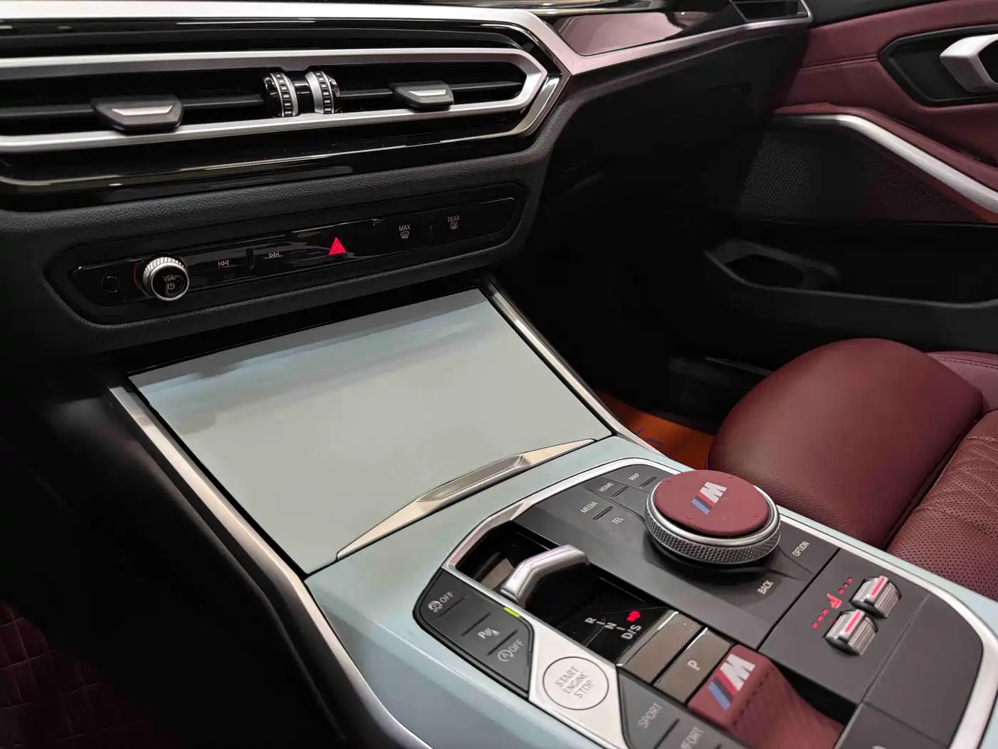 BMW 3 Series 2023 320Li M Sport Package фото 14