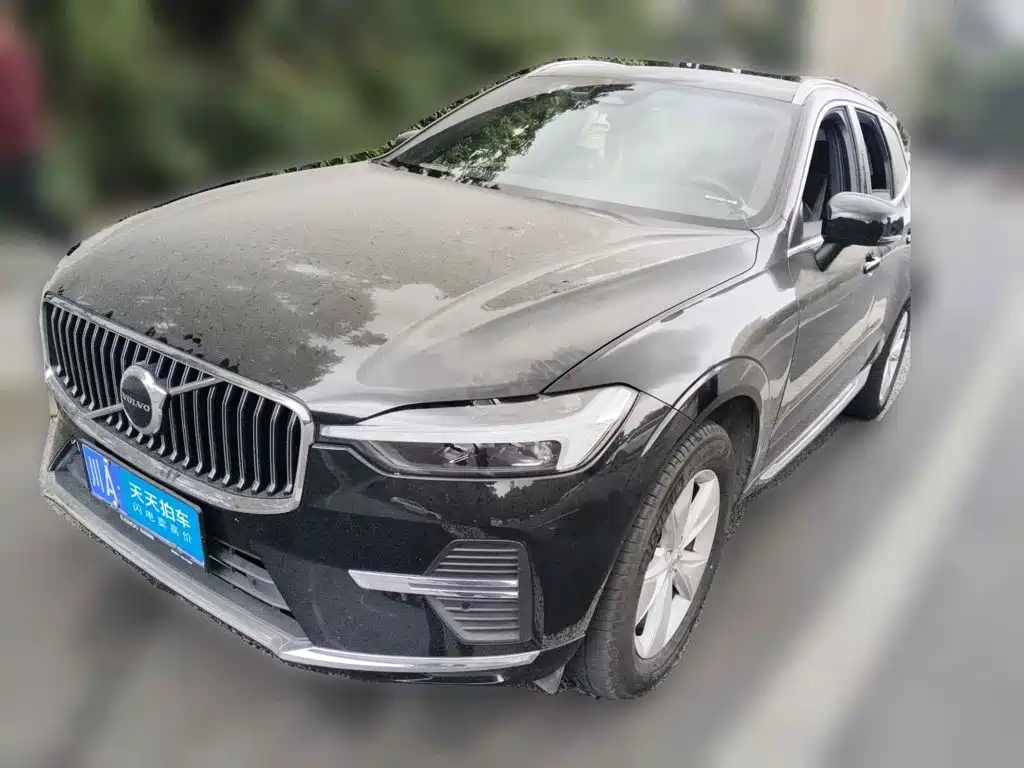 Фото 1 - Volvo XC60