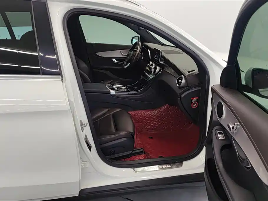 Mercedes-Benz GLC 2019 Model GLC 200 L 4MATIC фото 8