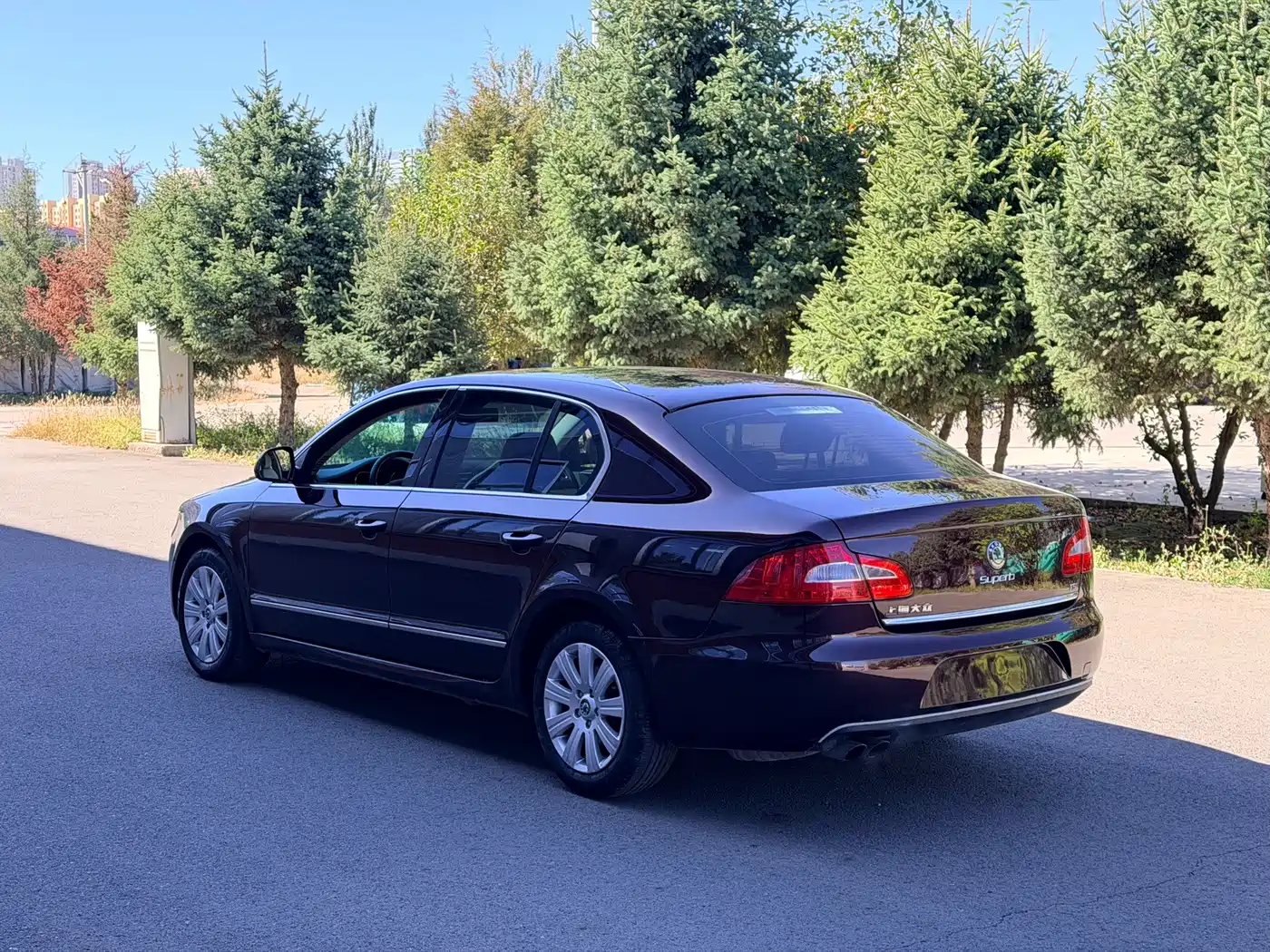 Škoda Superb 2013 2012 1.8TSI Automatic Noble Elegance Edition