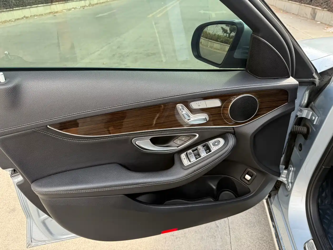 Mercedes-Benz C-Class 2015 C 200 L фото 9