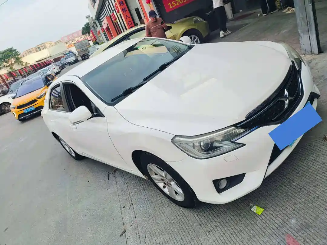 Toyota Reiz 2013 2.5S Elite Edition фото 2