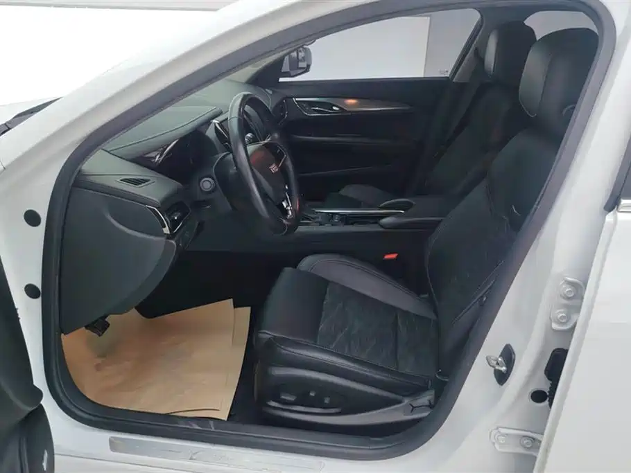 Cadillac ATS-L 2017 28T Technology фото 9