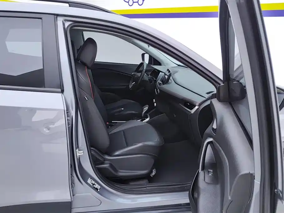 Chevrolet Trax 2021 Redline 335T CVT Extreme Edition China VI фото 8