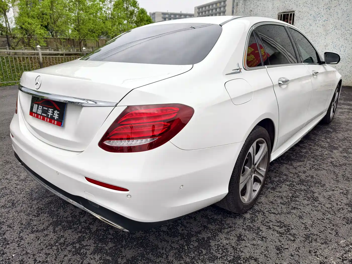 Mercedes-Benz E-Class 2019 E 200 L Sport фото 20