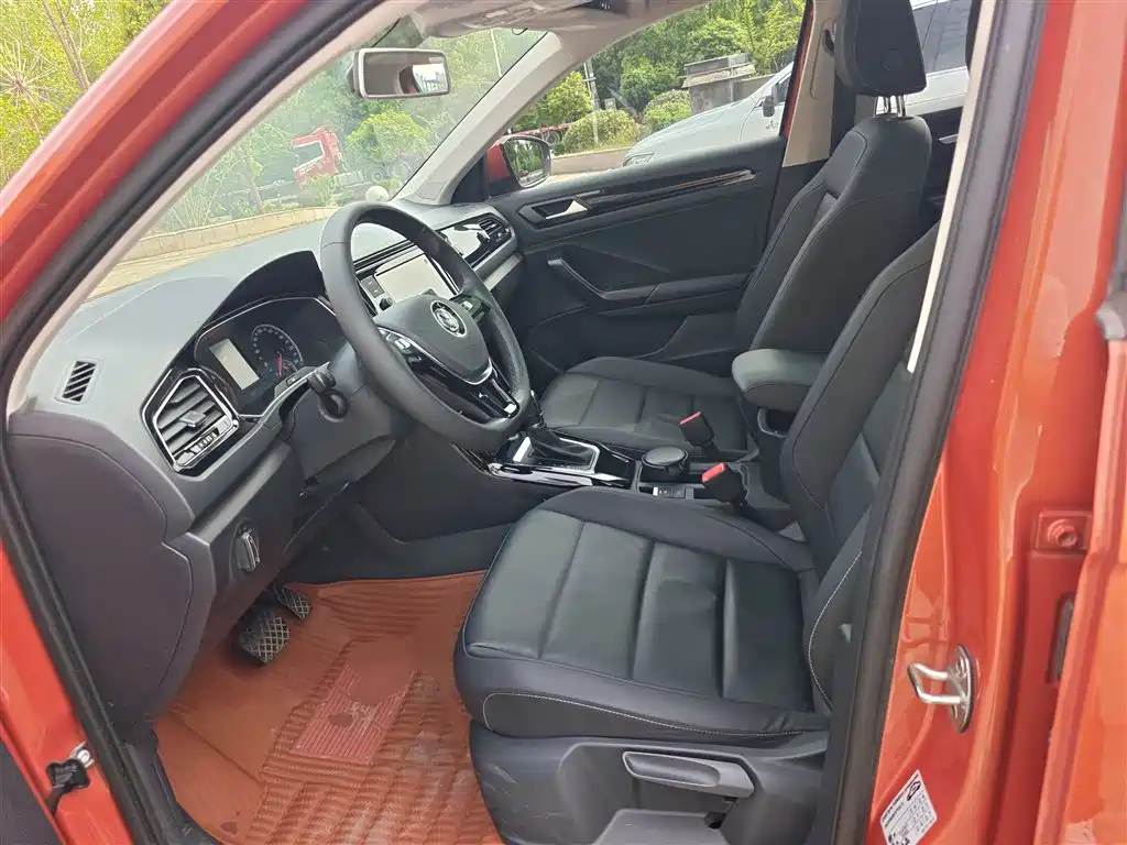 Volkswagen T-ROC 2019 280TSI DSG 2WD Comfort Version China VI фото 11