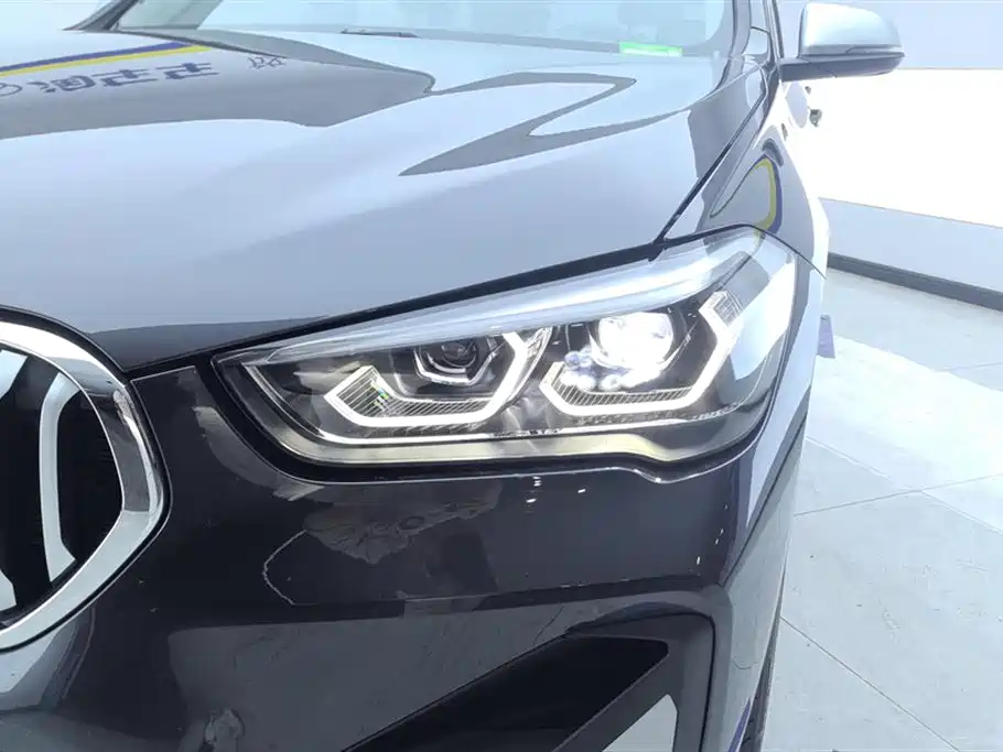 BMW X1 2022 xDrive25Li Premium фото 5