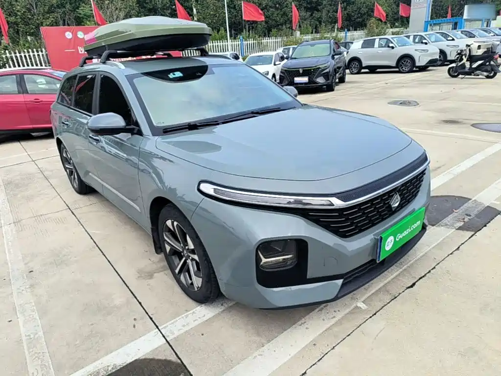 Фото 4 - Baojun Valli