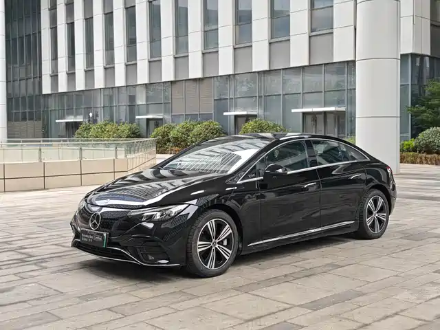 Mercedes-Benz EQE 500 4MATIC, Авангард