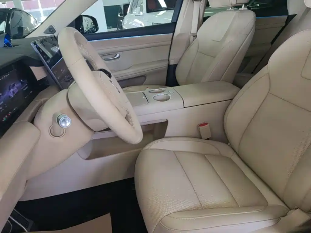 AITO Wenjie AITO M5 2025 2025 Extended Range Ultra AWD
