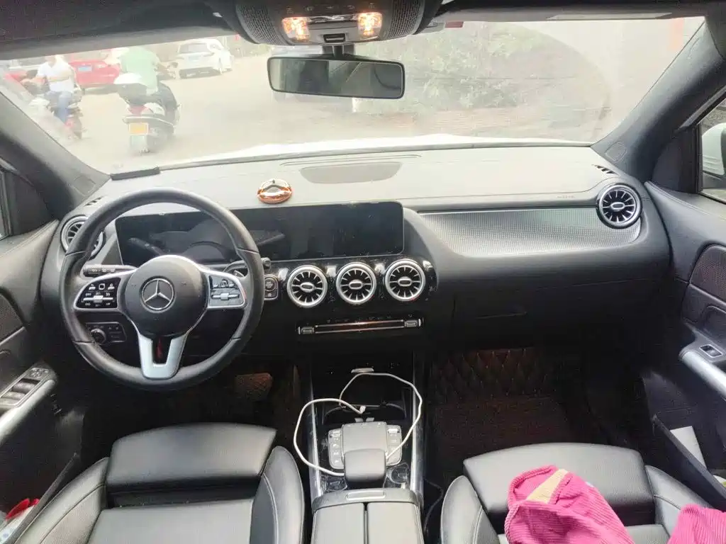 Mercedes-Benz GLA, миниатюра 11