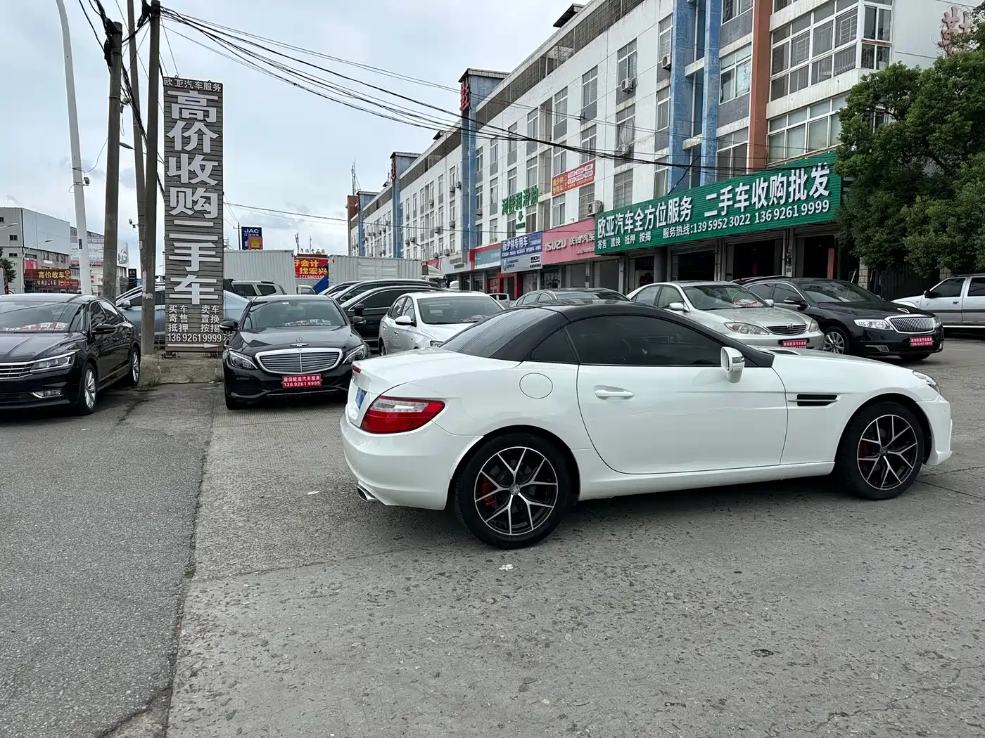 Mercedes-Benz SLK-Class 2012 2011 SLK 200 Luxury Sport