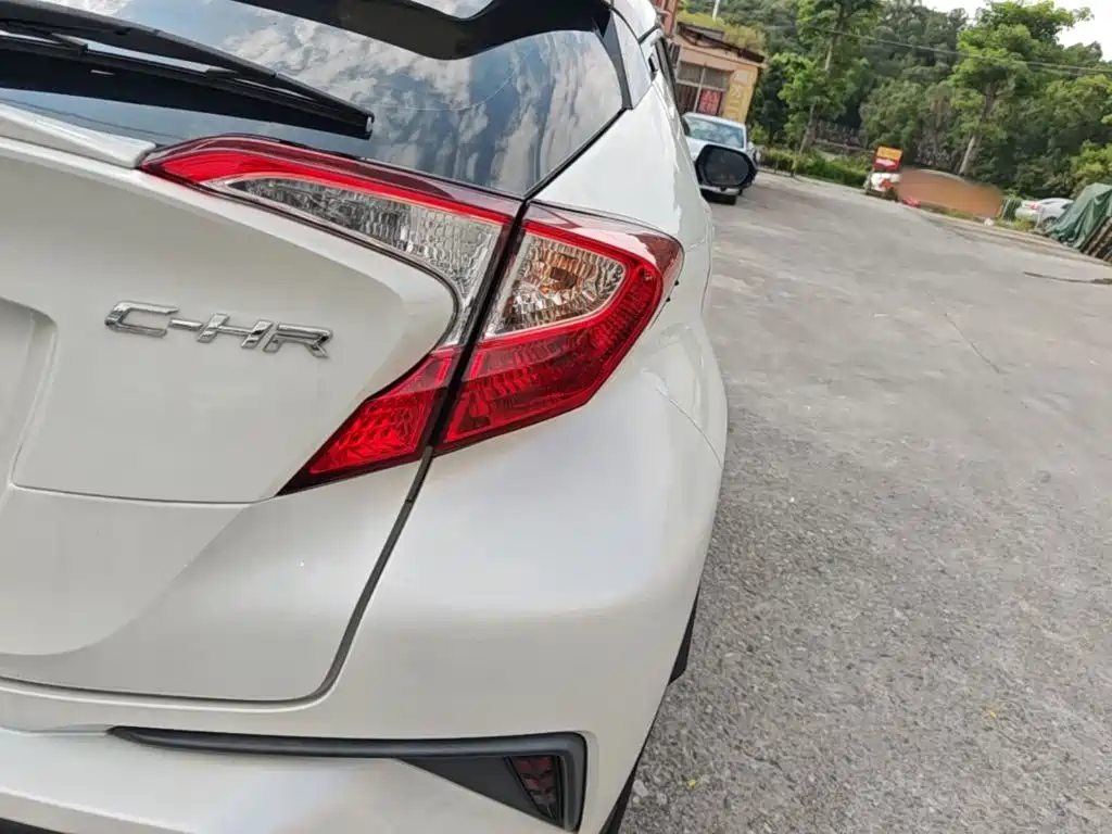 Toyota C-HR 2020 2020 Model 2.0L Comfort