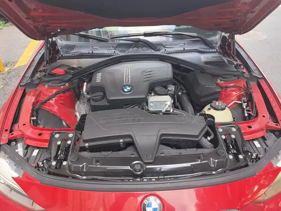 BMW 3 Series 2014 320i Sport Design Package фото 10