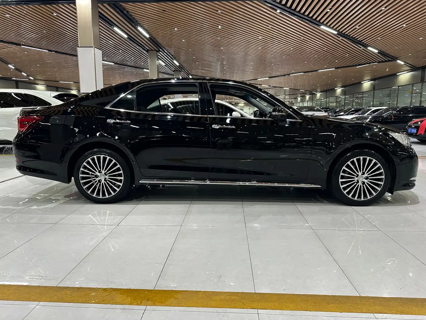 Toyota Crown 2019 2018 2.0T Sport Edition