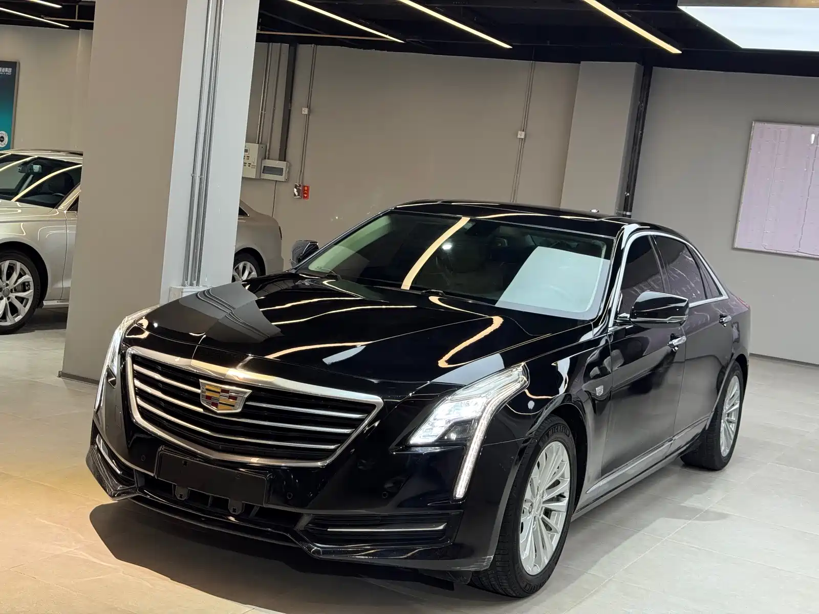 صورة 3 - Cadillac CT6