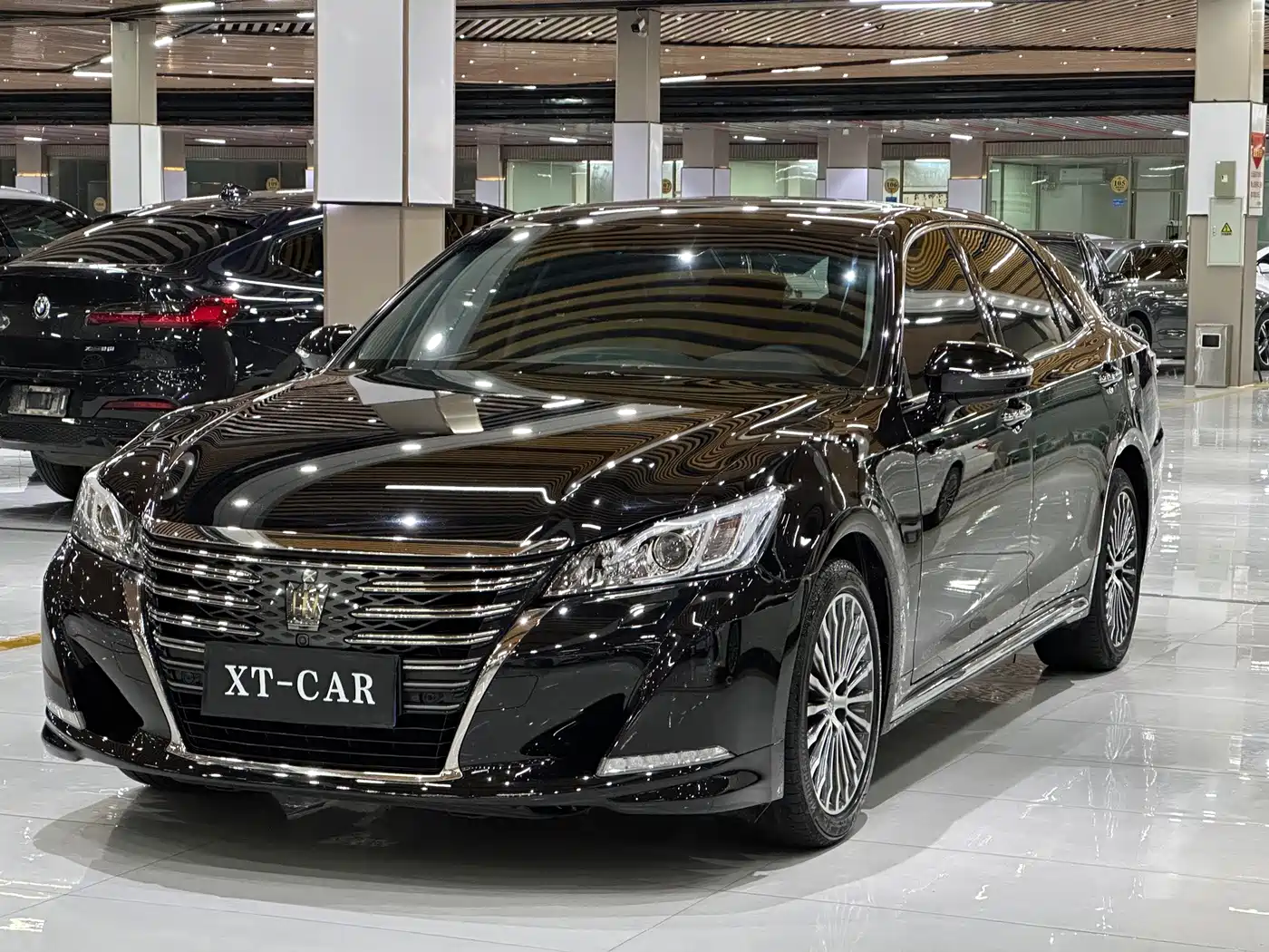 2019 Toyota Crown