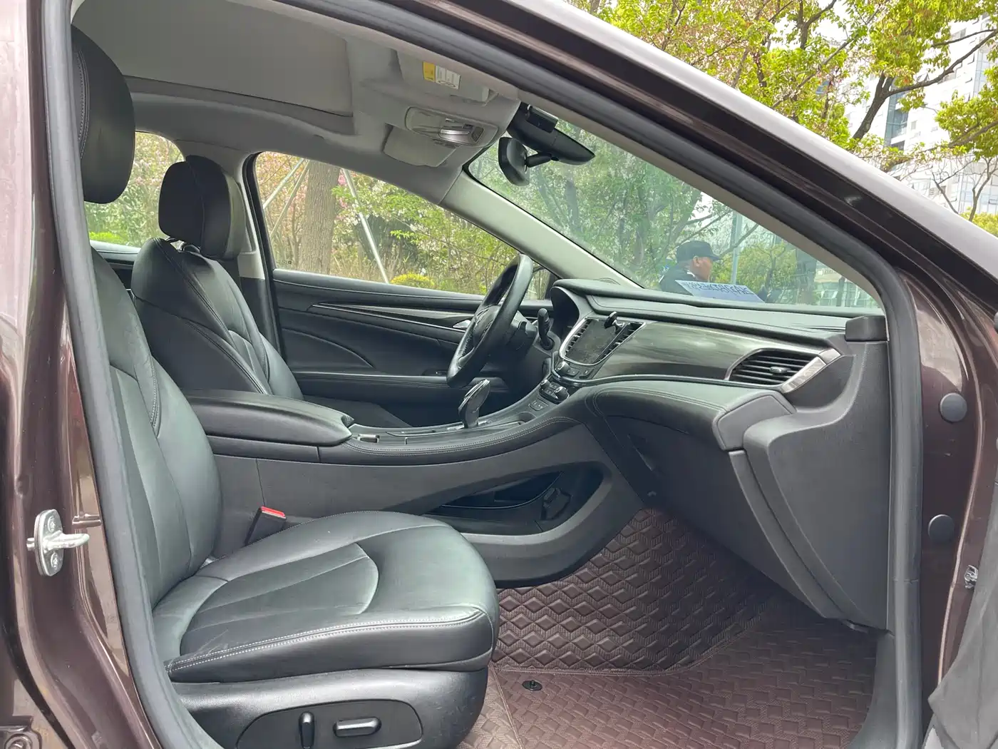 Buick LaCrosse 2016 Facelift 28T Elite фото 9