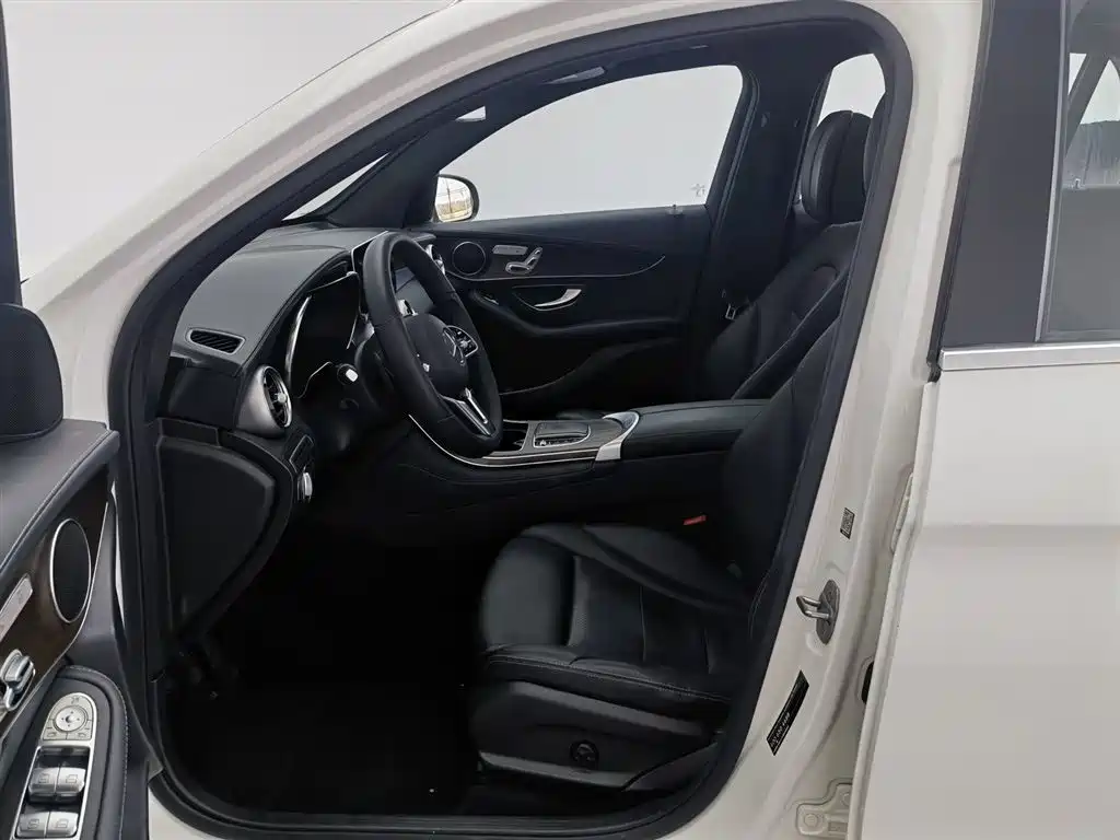 Mercedes-Benz GLC 2021 GLC 260 L 4MATIC Luxury фото 10