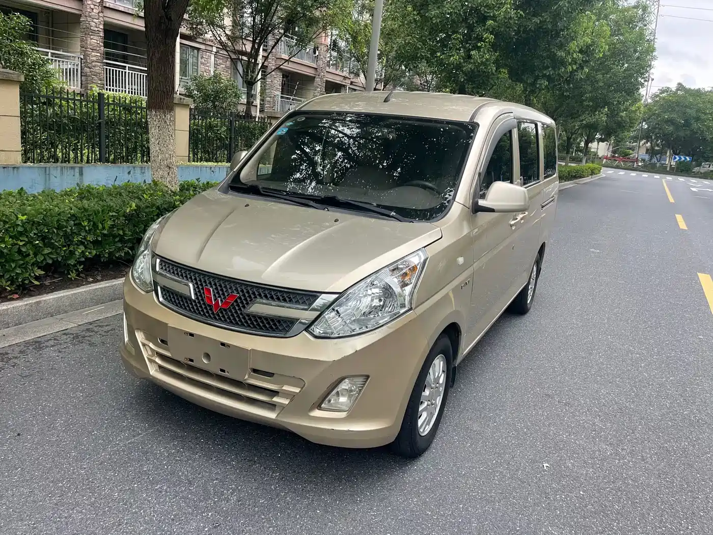 Wuling Motors Wuling Rongguang V 2017 2016 1.5L Standard