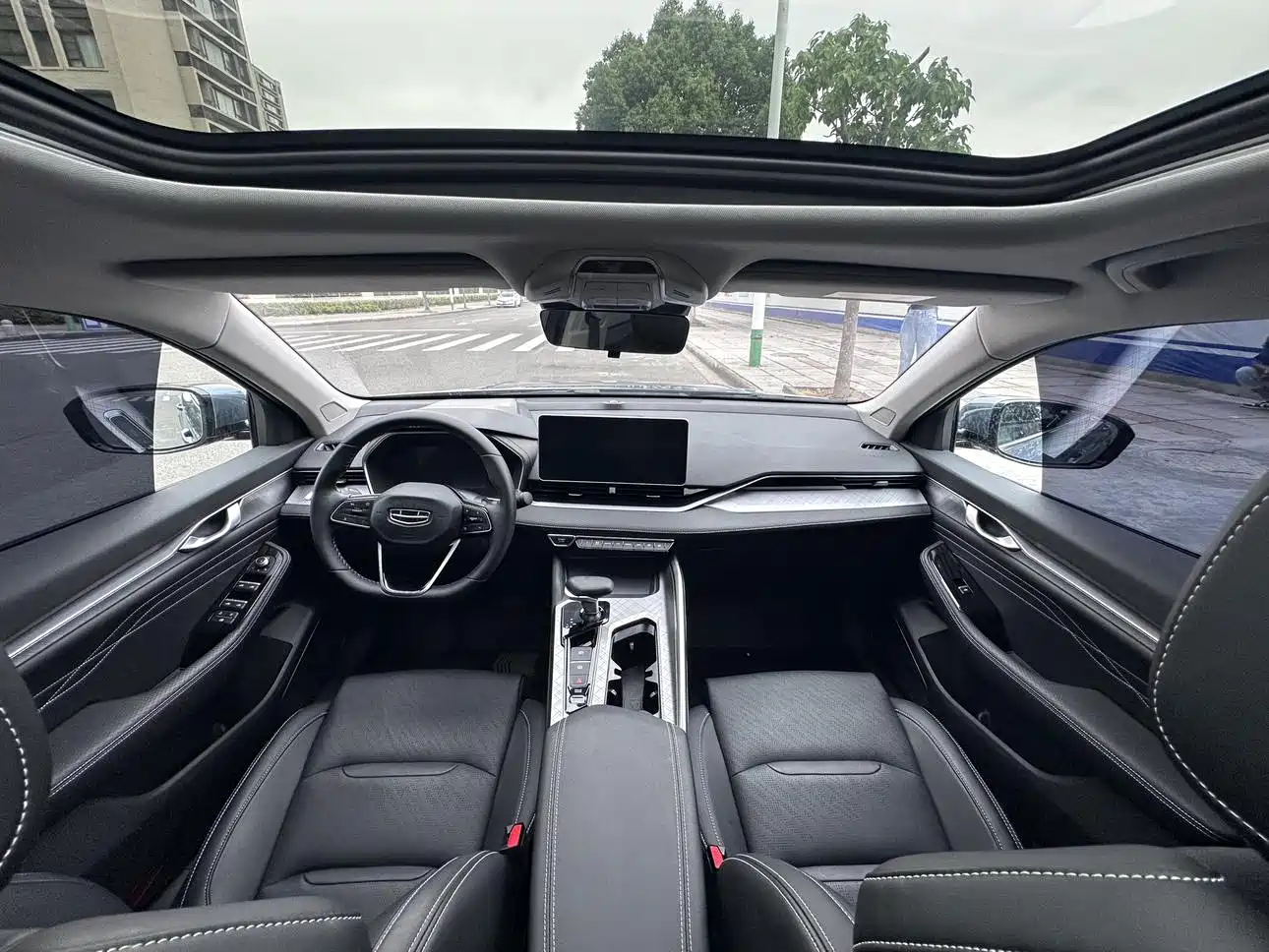 GEELY AUTOMOBILE XINGRUI