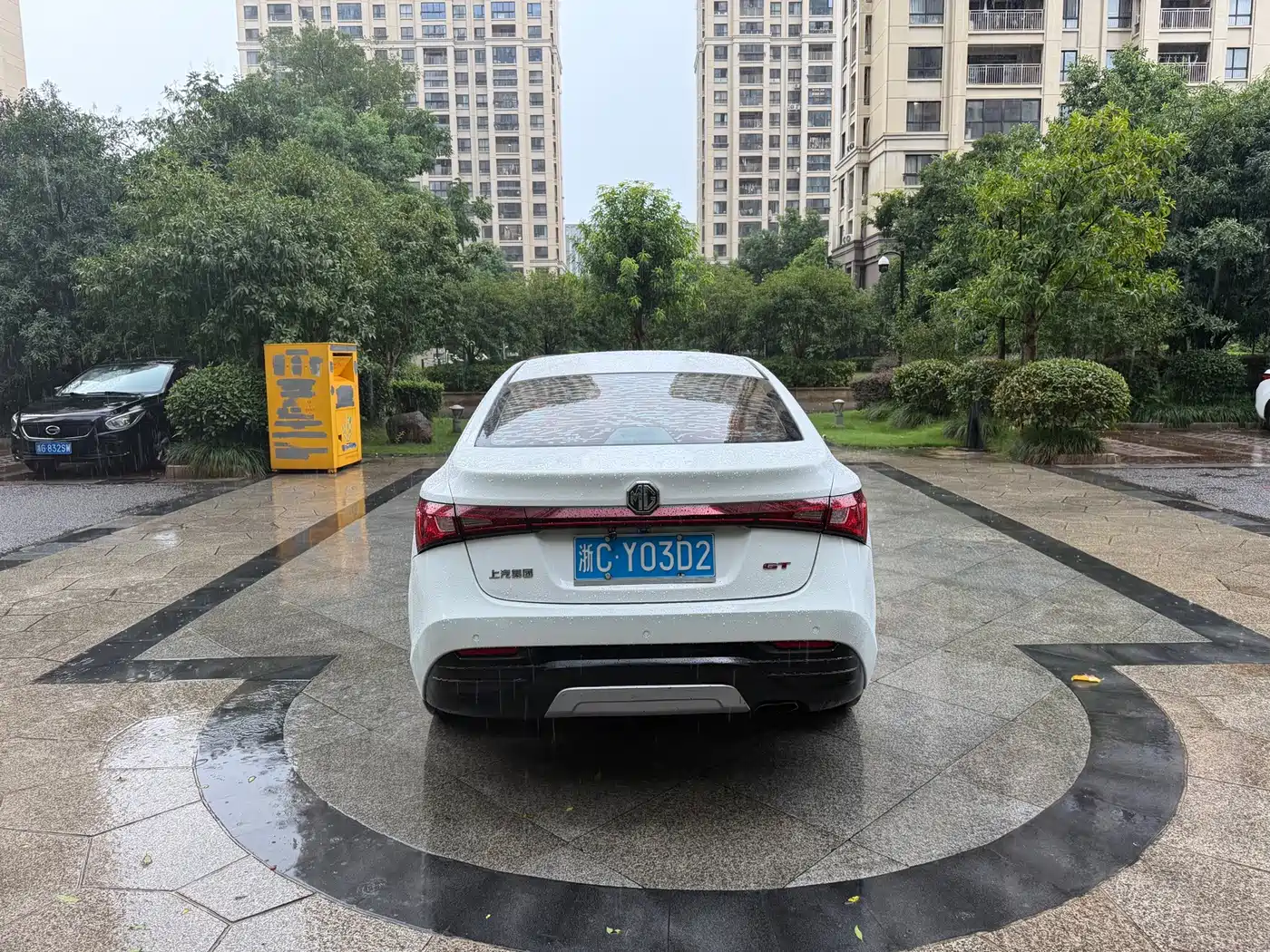 MG GT 2016 2016 Model 1.5T Automatic Premium Luxury Edition