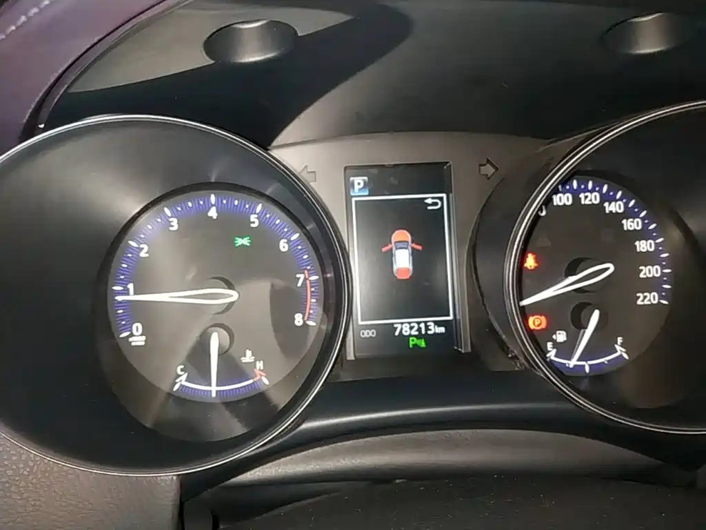 Toyota C-HR 2020 2020 Model 2.0L Luxury