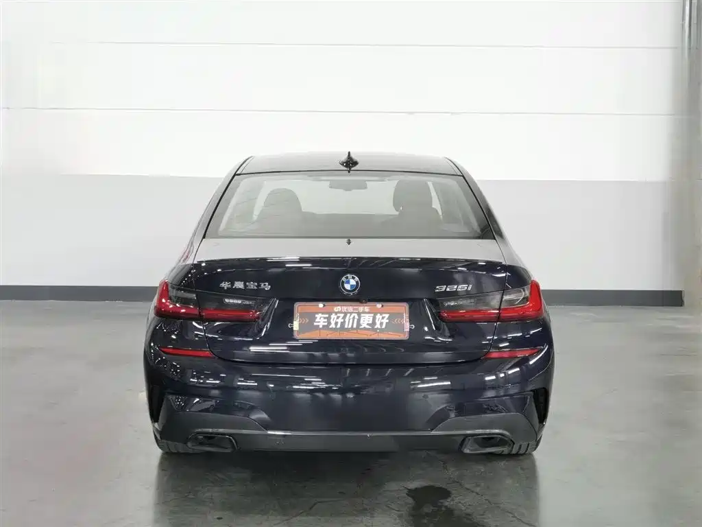 BMW 3 Series 2022 325i M Sport Shadow Edition фото 4