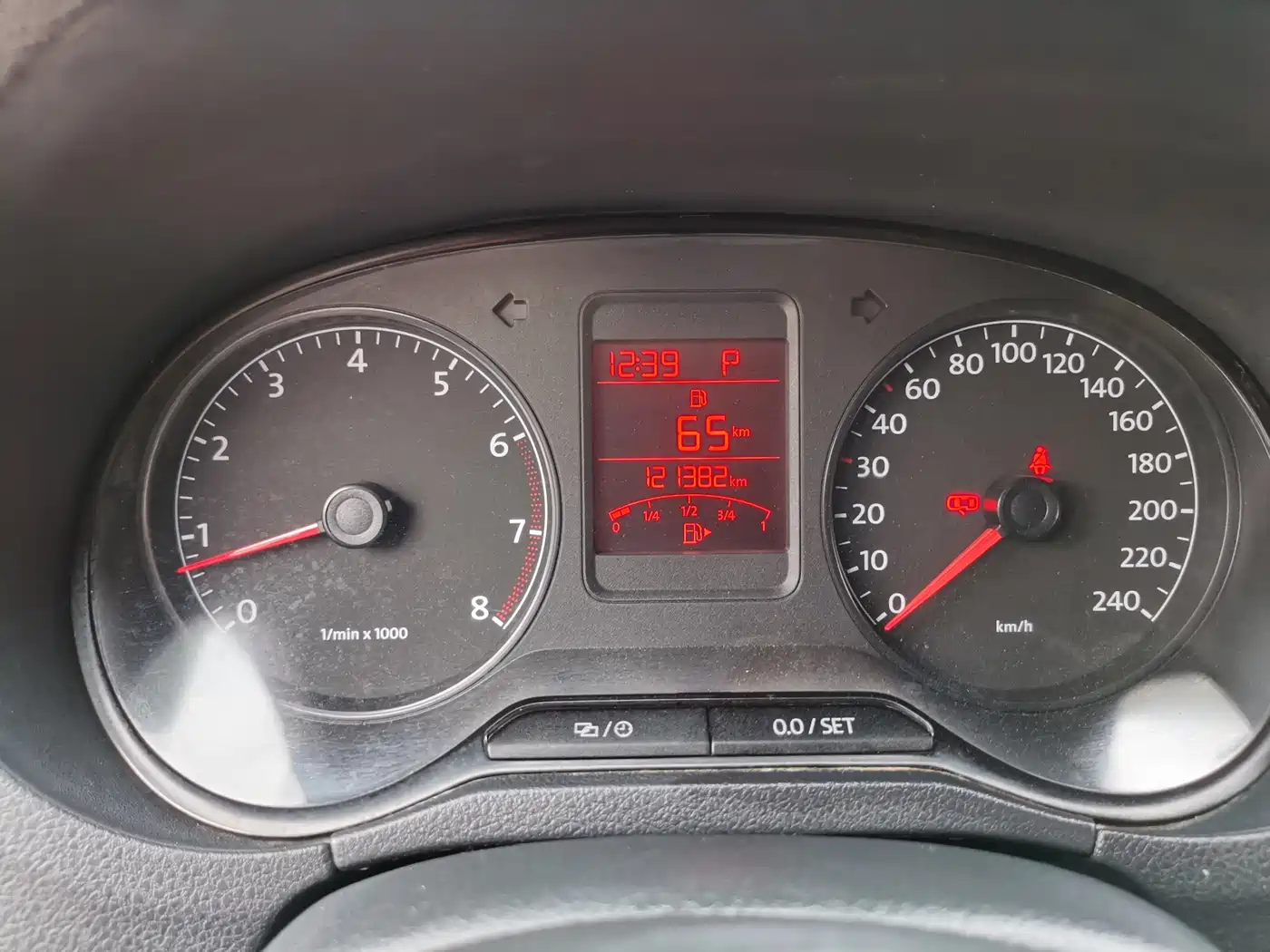 Volkswagen Polo 2014 2013 1.4L Automatic Comfort Edition