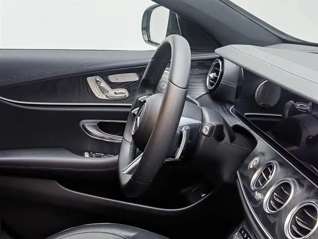 Mercedes-Benz E-Class (Import) 2021 Facelift E 260 Luxury Sport Edition фото 22