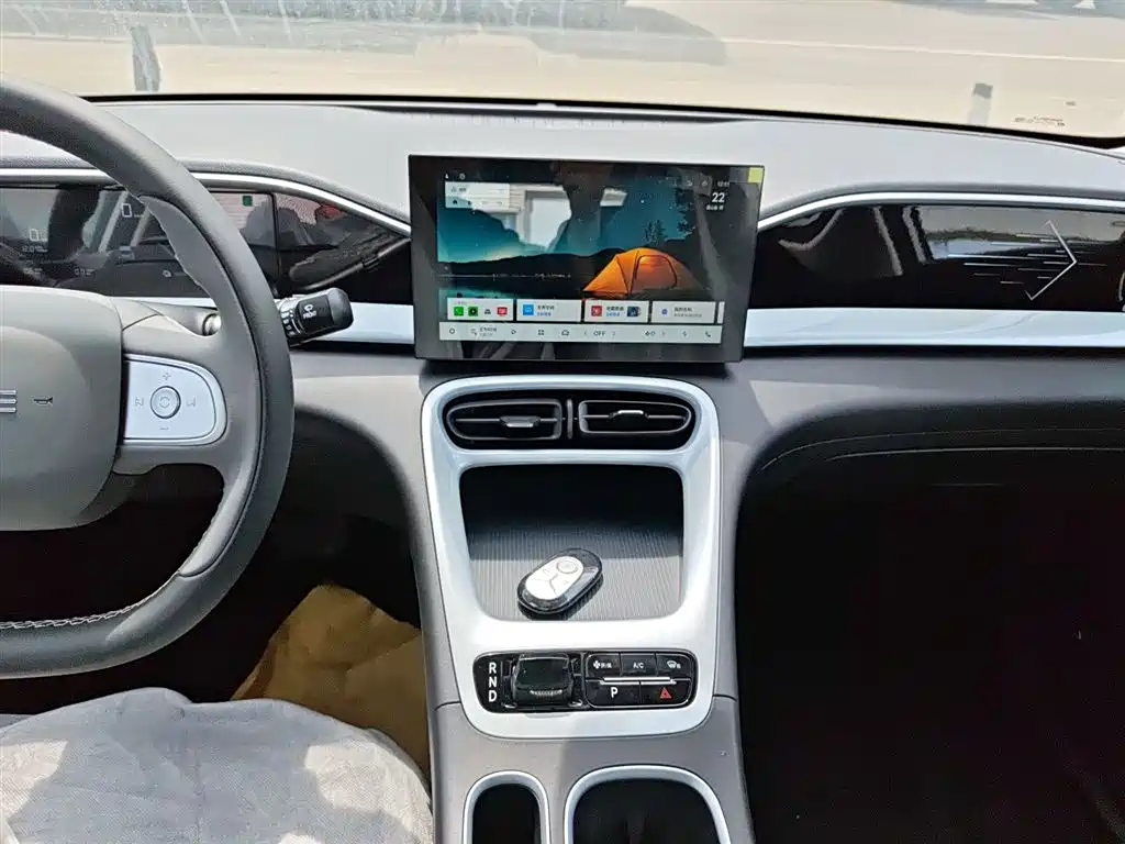 Geely Galaxy Starry Wish 2026 Edition 310km Youth Version фото 9