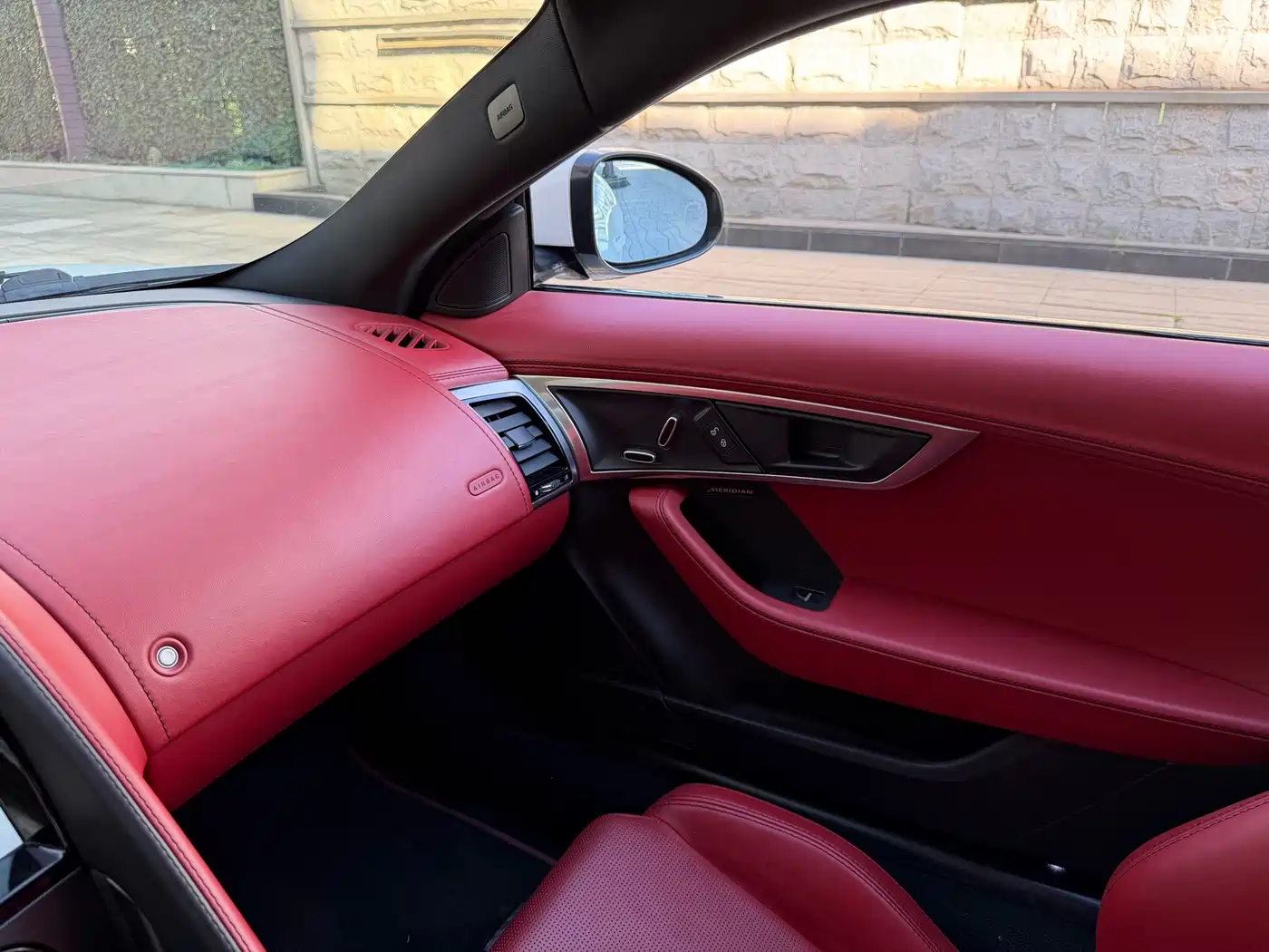 Jaguar F-TYPE 2019 2018 3.0 SC Coupe